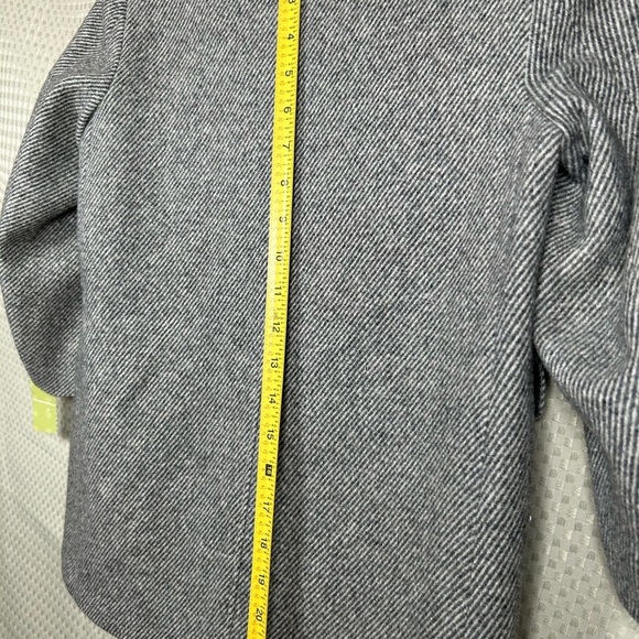 Liliputian Bazaar Best & Co Childs Coat Size 5 Navy Blue Wool Hooded Packets - Picture 11 of 13